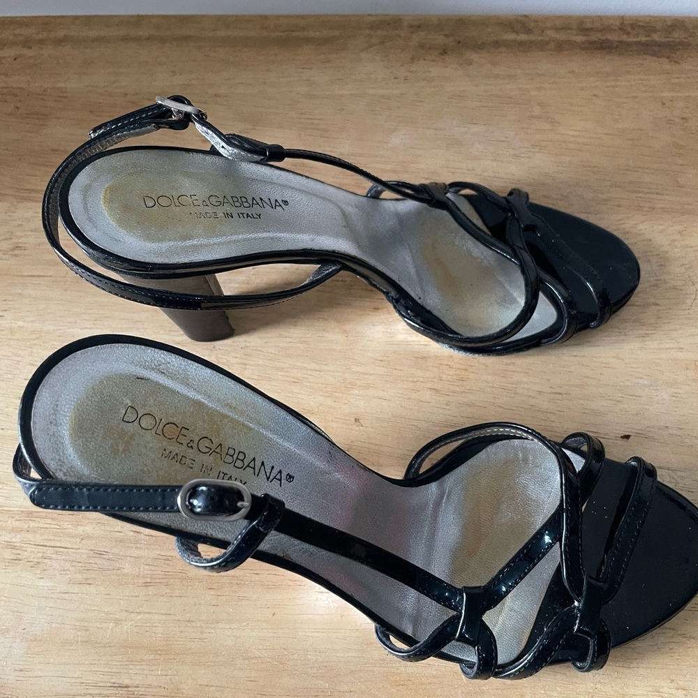 💎⭐️💎AUTHENTIC 💎Dolce & Gabbana Strappy Heels - Picture 5 of 8
